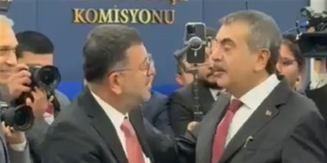 Bakan Tekin'den CHP'li Vekile: Sana sfr verdim