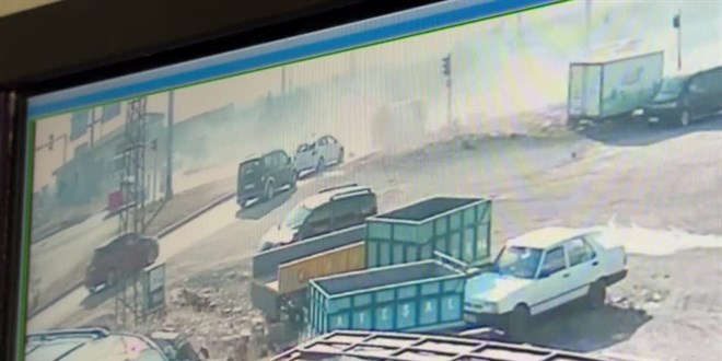 Diyarbakr'da  aracn kart trafik kazasnda 2 kii ld