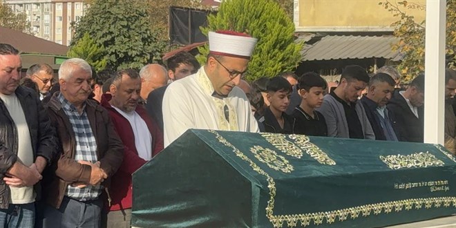 13 yandaki Eren'in lm sonras mhrlenen restorana ceza