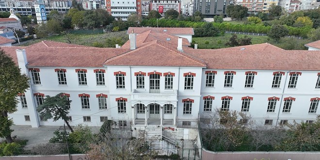 Balkl Rum Hastanesi'ne operasyon: Profesr, eczac ve tbbi sekreter gzaltnda - Son Dakika Haber