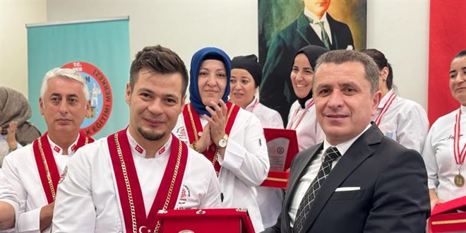 Altnda Halk Eitimi Merkezi'nden Gastronomi leni: Kursiyerler Hnerlerini Sergiledi