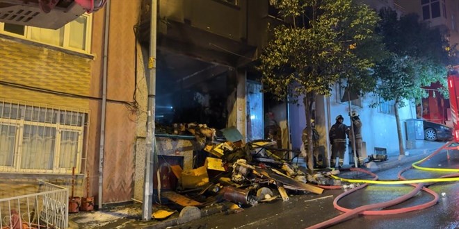 Baclar'da i yerinde kan yangnda 1 kii yaraland - Son Dakika Haber