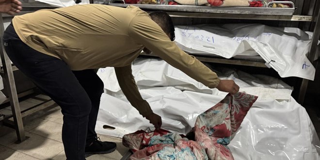 Katil srail'in Gazze'ye saldrlarnda can kayb son 48 saatte 7 artarak 69 bin 733'e kt