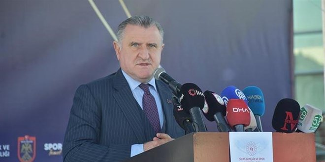 Bakan Bak: Trkiye sporda bir devrim yayor - Son Dakika Haber