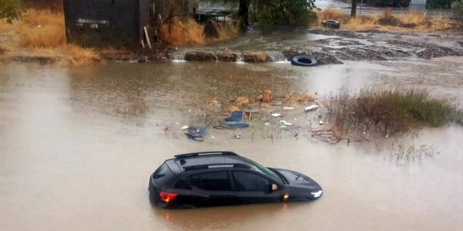 Meteorolojiden 2 kente kuvvetli ya alarm - Son Dakika Haber