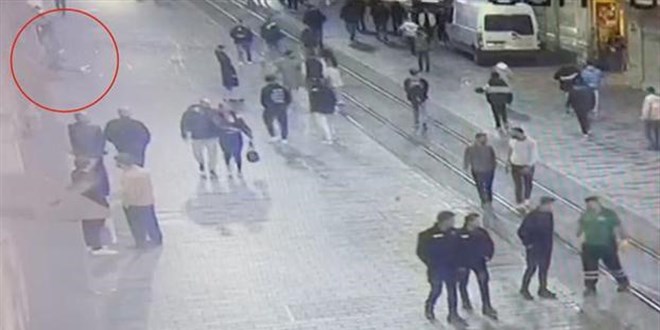 Kaldrmda uyuyan kiinin cep telefonunu ald: Tutukland