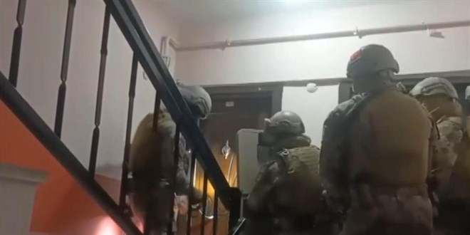 stanbul'da su rgtne operasyon: 13 kii tutukland