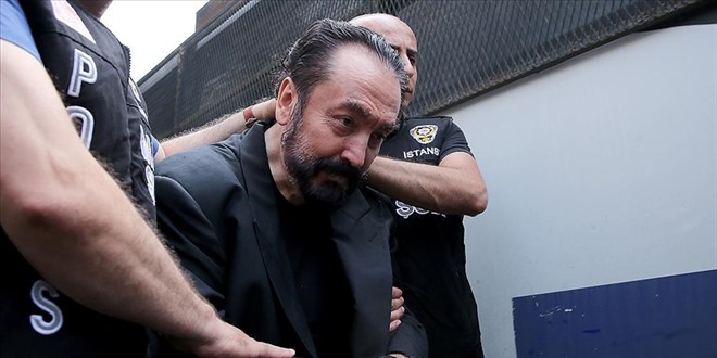 stanbul'da Adnan Oktar' ven paylamlara soruturma