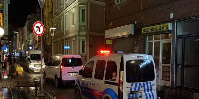 37 yandaki Beyza, arkadann evinde l bulundu