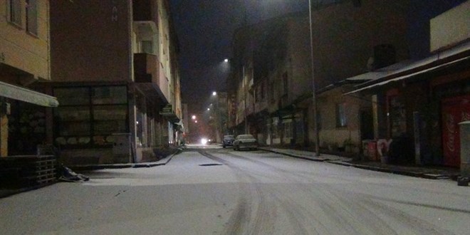 Kars'a mevsimin ilk kar dt - Son Dakika Haber