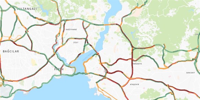 stanbul'da saanak trafii etkiledi