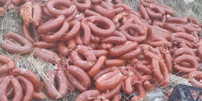 Ankara'da yzlerce kilo et rn bo araziye atld