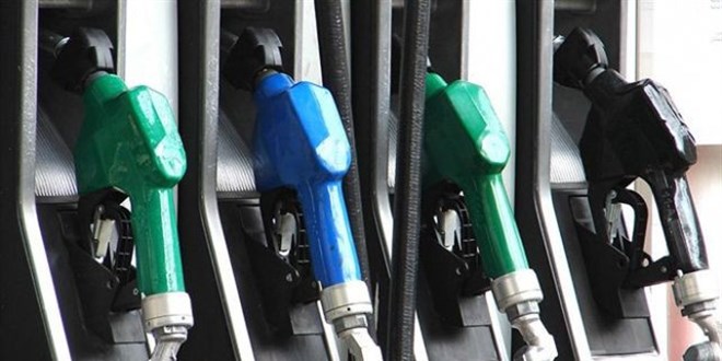 Akaryakta zam geldi, tablo deiti