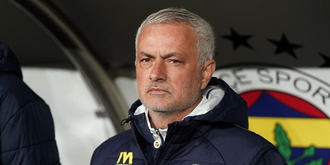 Sper Lig'de 14 haftada 12 teknik direktr deiiklii