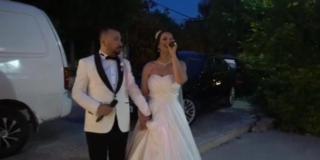 Dnde arksn syleyen ifte dava aan Ankaral Cokun'dan aklama