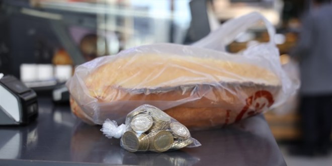 Yz lira bozuk para getirene iki ekmek hediye - Son Dakika Haber
