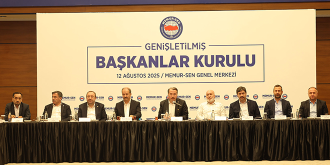 Memur-Sen'den ar: cret dengesi iin acil kamu personel reformu art!