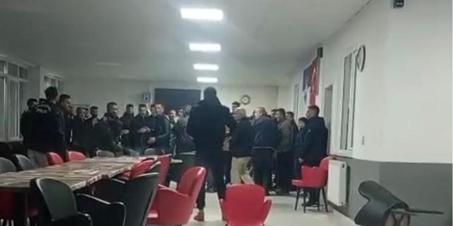 Belediye bakan hal saha ma sonras genleri sopayla dvd iddias - Son Dakika Haber