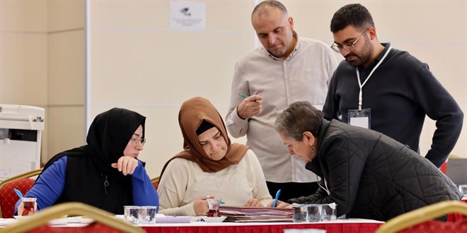 stanbul'da beinci ihale: En yksek taksi plakas 5 milyon 211 bin liraya satld - Son Dakika Haber