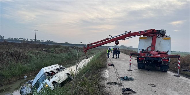 Adana'da minibs sulama kanalna devrildi