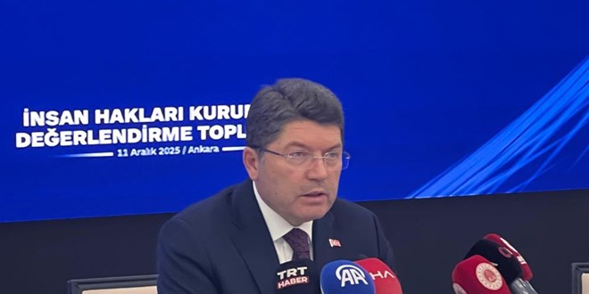 Bakan Tun: Hedefimiz, anayasa borcumuzu milletimize demektir - Son Dakika Haber