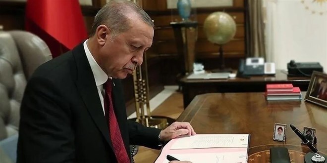 Cumhurbakan Erdoan, 10 niversiteye Yeni Rektr Atad