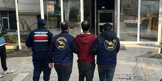 Manisa'da zm reticilerinin paralarn gasbeden firari hkml yakaland - Son Dakika Haber