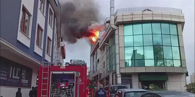 stanbul'da otel yangn! 9 kii kurtarld - Son Dakika Haber