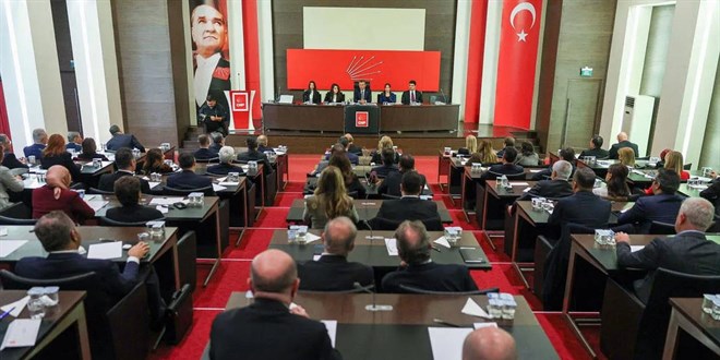 Glge Bakanlk yetmedi! CHP imdi de Yrtme Kurulu'nu kurdu