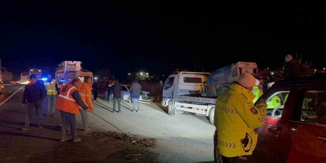 Kayseri'de trafik kazasnda biri jandarma 7 kii yaraland