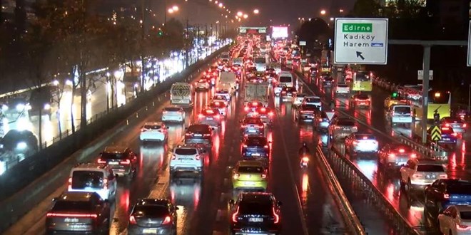 �stanbul'da trafik yo�unlu�u