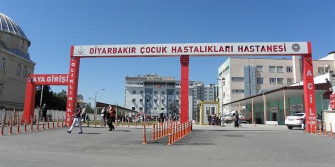 Diyarbakr ocuk Hastalklar Hastanesi'nde polikliniklerin kapasitesi geniletildi - Son Dakika Haber