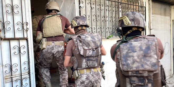 Ankara'da ter�r �rg�t� DEA� ve TKP/ML'ye operasyon
