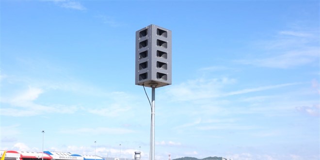 T�rkiye'de ilk: �ki havaliman�nda 'ku�' n�beti ba�lad�