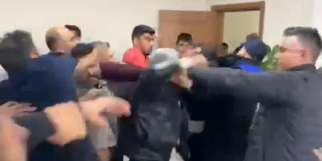 Mahkeme karar�yla g�reve d�nen m�hendis belediyede darp edildi iddias�