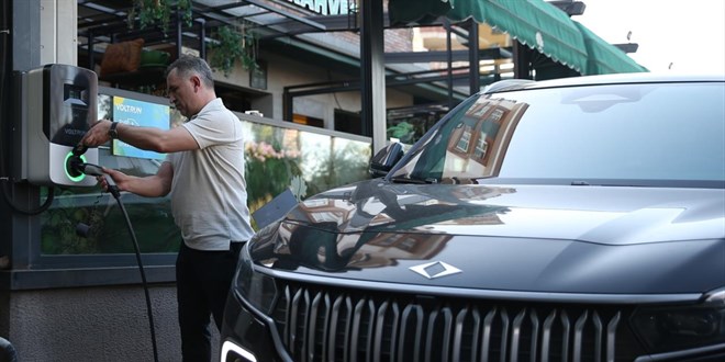 T�rkiye'de elektrikli otomobil say�s� y�zde 110 artt� - Son Dakika Haber