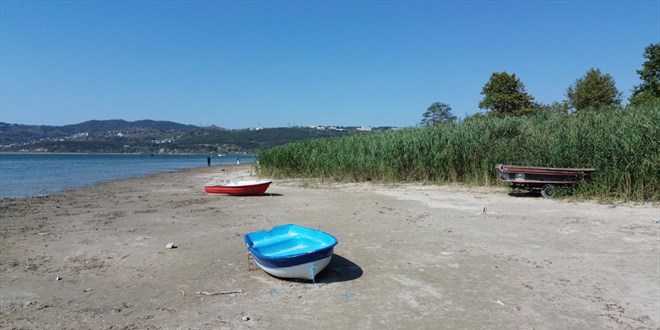 Sapanca G�l�'ndeki kurakl�k suyun kalitesini de d���r�yor