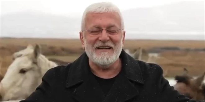 Sanat�� Onur Ak�n'a, klip �ekimi s�ras�nda at �arpt� - Son Dakika Haber