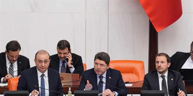 Bakan Tun�'tan A�HM'in Selahattin Demirta� karar�na dair a��klama - Son Dakika Haber