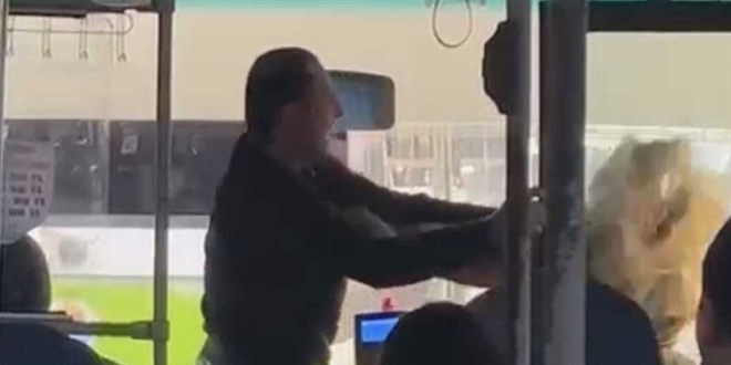 Adana kad�n yolcuyla kavga eden otob�s �of�r� g�zalt�na al�nd� - Son Dakika Haber