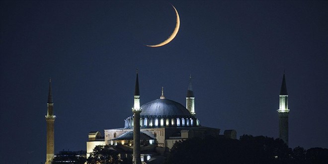 Mukaddes �� aylar pazar g�n� ba�layacak