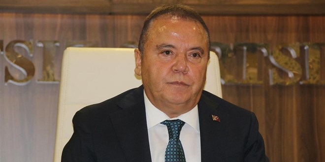 Muhittin B�cek'in gelini tahliye oldu