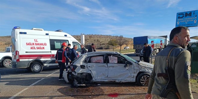 Kazada a��r yaralanan doktor, hayat�n� kaybetti