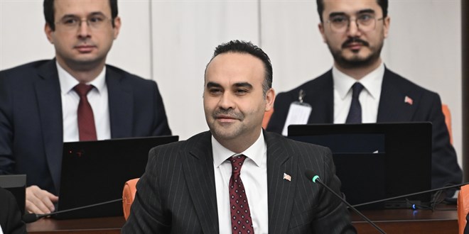 �elik Kubbe'de �retim ba�lad�, 2 bin kilometre menzilli f�ze yolda!