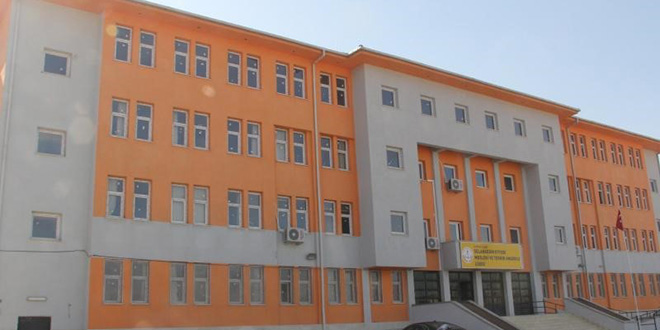 Cizre'deki lisede taciz iddias�: ��retmen g�zalt�nda