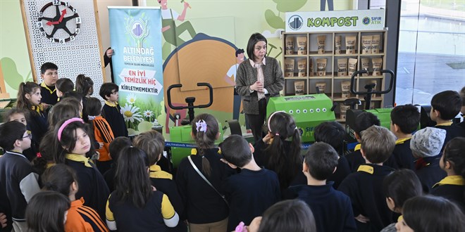 T�rkiye'nin ilk S�f�r At�k Okulu'nda 30 bin ��renciye e�itim verildi - Son Dakika Haber