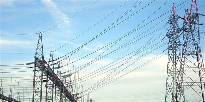 �stanbul'da 19 il�ede elektrik kesintisi!