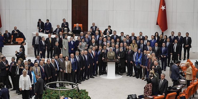 TBMM'de 40 g�nl�k b�t�e maratonu sona erdi - Son Dakika Haber