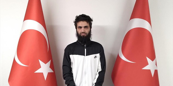 M�T, DEA�'�n s�zde y�neticilerinden Mehmet G�ren'i T�rkiye'ye getirdi