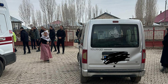 Okulun bah�esinde arac�n �arpt��� ��renci hayat�n� kaybetti - Son Dakika Haber